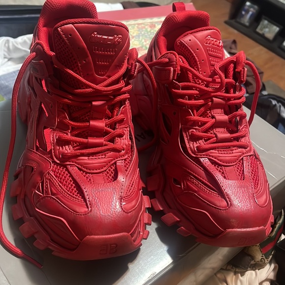 all red balenciaga track sneakers - Picture 3 of 7